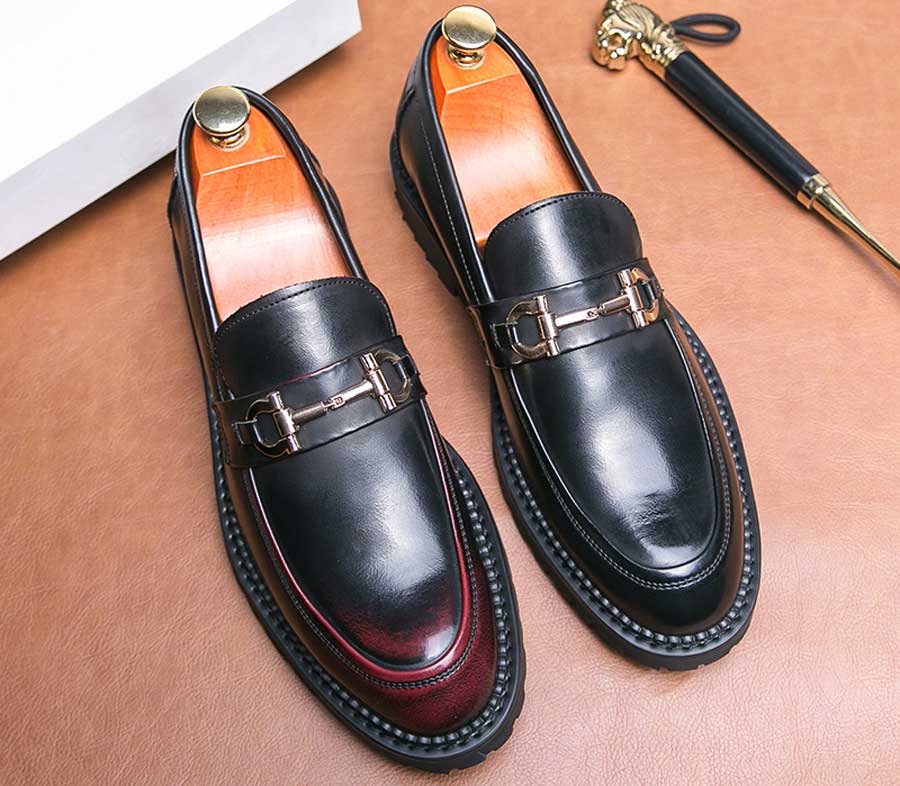 Men's metal buckle penny strap slip on dress shoes