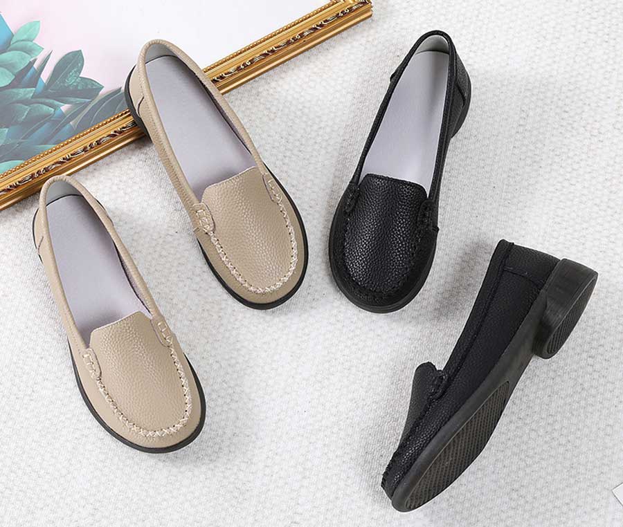 Women's plain sewn accents slip on shoe loafers